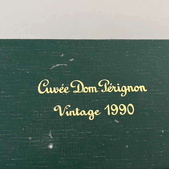 Vintage 1990 Dom Perignon Champagne Gift Box with pamphlet - Picture 4 of 8
